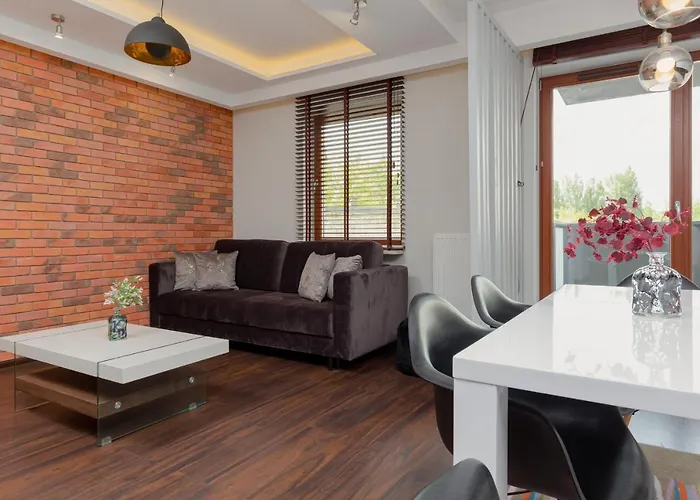 Apartments Warsaw Kłobucka by Renters